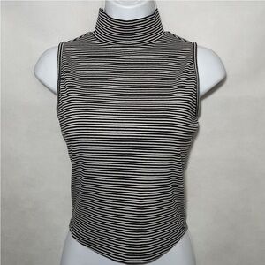 Womens No Boundaries Tank Top Black White Striped Mock Neck Medium